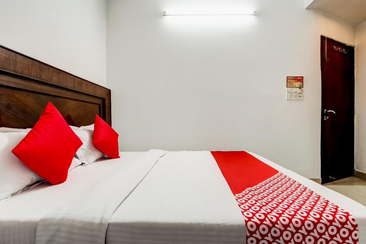 Oyo 7781 Hotel Sai International New Delhi Exterior foto